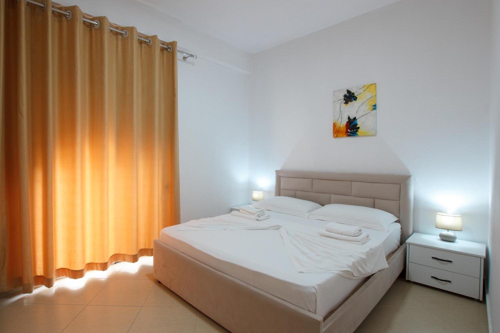 Grand Blue Aparthotel Sarandë Exteriér fotografie